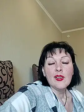 HelgaDennis online show from April 2026 02:58:01 PM