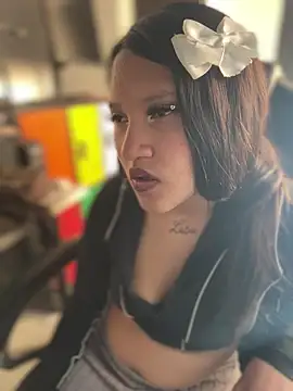 Melody LS online show from March 2026 04:56:01 PM