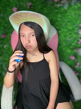 Melody LS online show from April 2026 09:39:33 PM