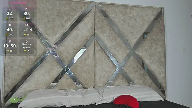 Pleasure Aurora online show from April 2026 01:04:02 PM