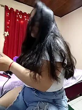 ROUSSE SINCLAIR online show from April 2026 07:11:02 PM