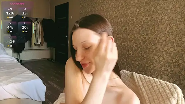 honeywander online show from March 2026 08:26:33 AM