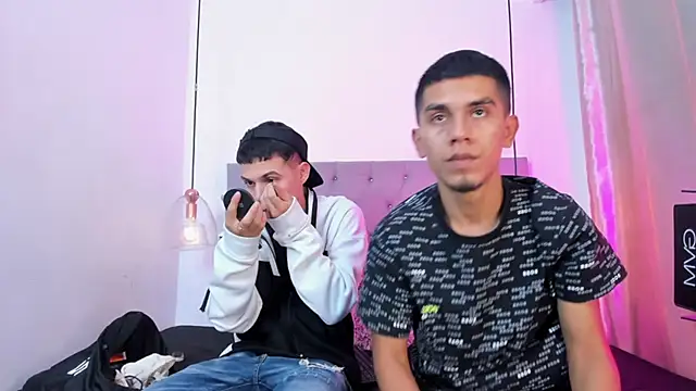 your d0ll1 online show from April 2026 12:21:01 PM