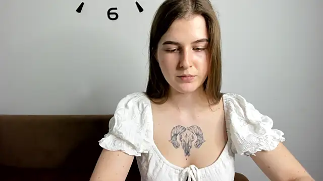 OhMyAlice online show from April 2026 07:33:02 PM