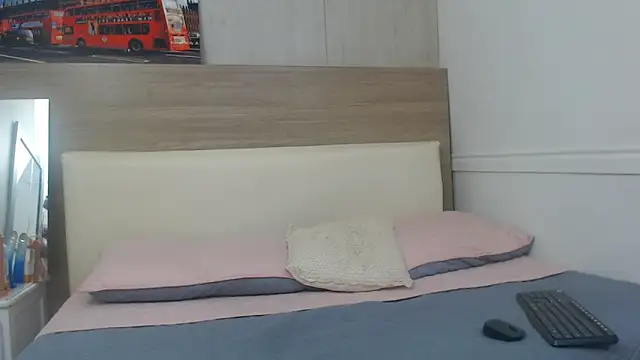 ariana rivera1 online show from April 2026 01:38:02 PM