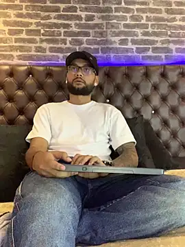 KyleJoss30 online show from March 2026 09:09:01 PM