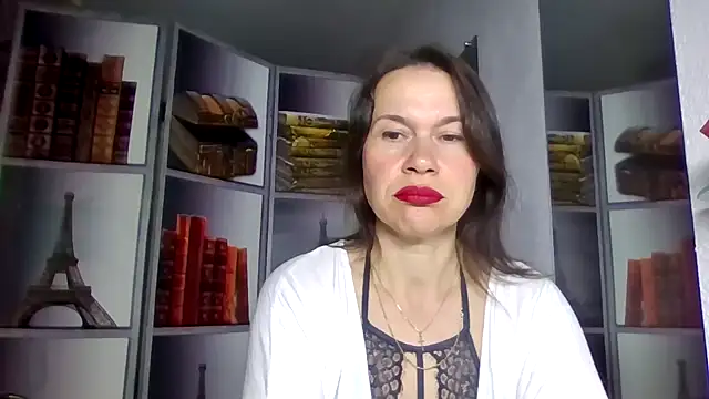 Selena Moo online show from March 2026 08:25:01 AM