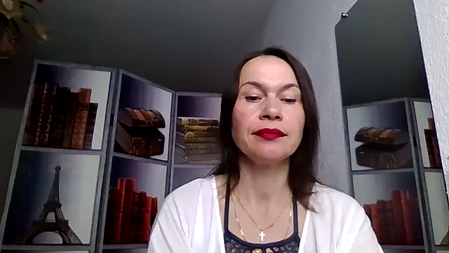 Selena Moo online show from April 2026 07:26:02 AM