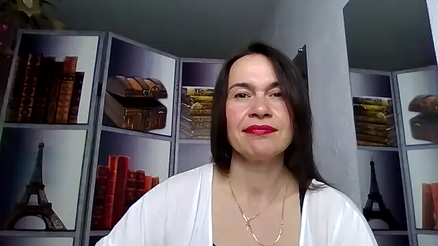 Selena Moo online show from April 2026 10:30:02 AM