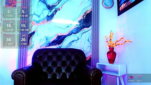 Mia Colucci- online show from April 2026 11:04:02 AM