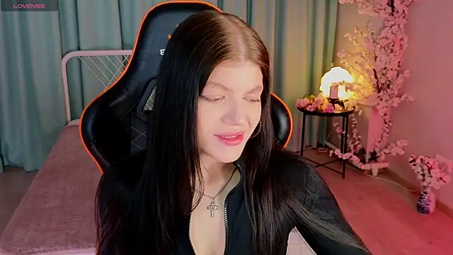 Softeach online show from April 2026 08:36:01 PM