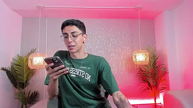 Gio carangi online show from March 2026 03:28:02 AM