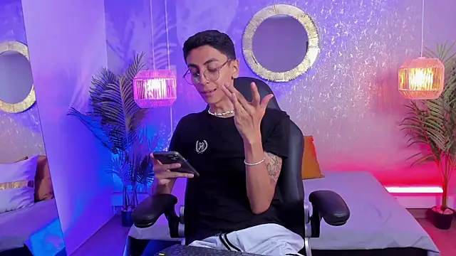 Gio carangi online show from April 2026 02:56:01 AM