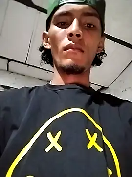 spittermasterpig1 online show from April 2026 05:33:02 AM