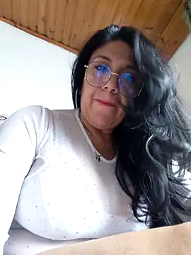 Mielx online show from April 2026 09:56:02 PM