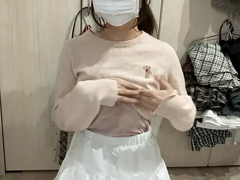 y-u-r-a-33 online show from April 2026 07:14:01 AM