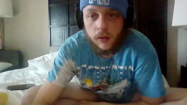 alejandro69420 online show from April 2026 03:21:02 PM