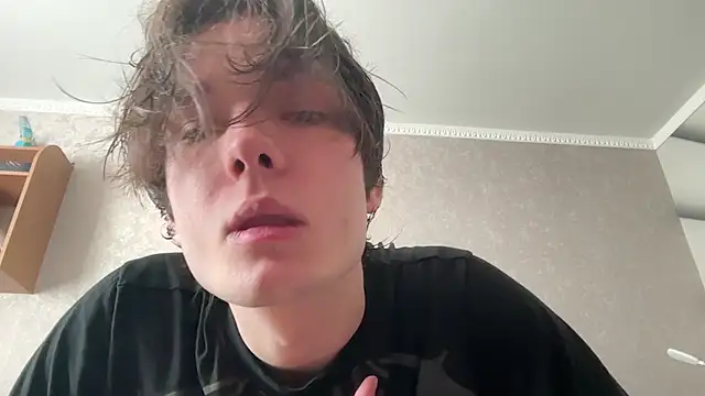 tomasdickpick online show from April 2026 07:17:02 AM