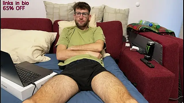 SoloUno0 online show from March 2026 04:52:01 PM