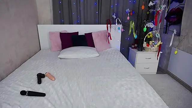 EvelinCuper  online show from April 2026 05:24:02 AM