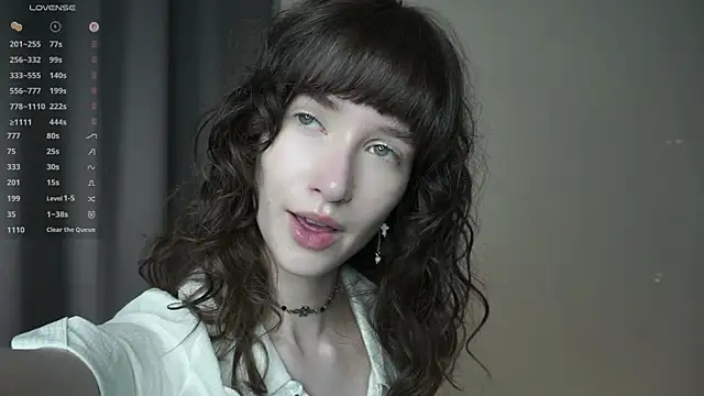 DellaLeck online show from April 2026 07:47:02 PM