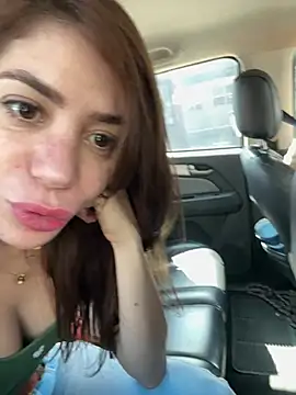 zelyramonvielly online show from April 2026 01:23:01 PM