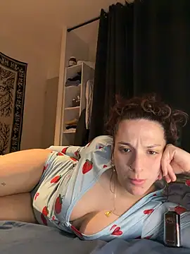 georginamoor online show from April 2026 12:39:02 PM