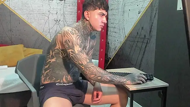 Gury tattoo online show from April 2026 04:40:01 PM