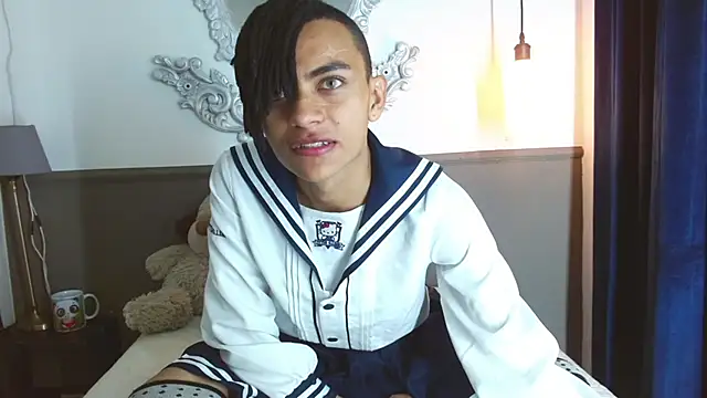 romeo laurient online show from March 2026 08:53:01 PM