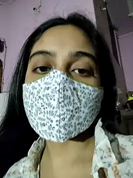 ALIZA FENDY online show from April 2026 11:48:01 AM