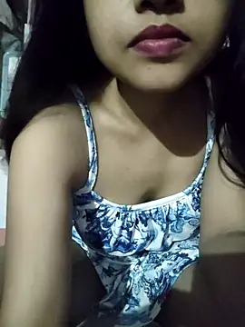 Snapshot of ALIZA_FENDY chatting on July 2026 07:55:01 PM ALIZA FENDY online show from July 2026 07:55:01 PM