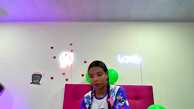 Ellie Cute7 online show from March 2026 07:18:02 PM