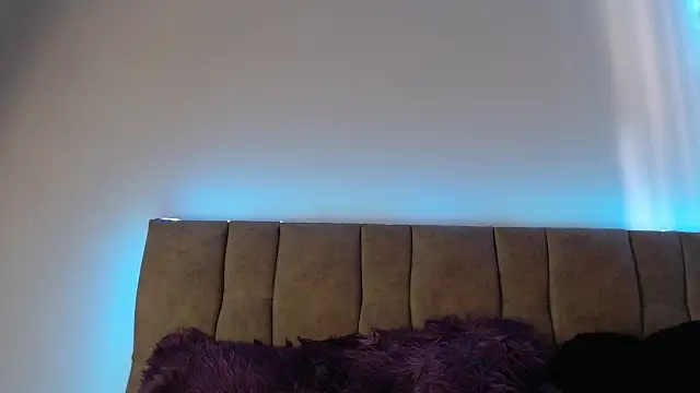 Val Time online show from April 2026 03:12:01 PM