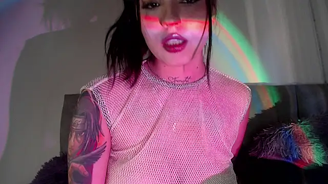 Val Time online show from April 2026 09:57:02 PM