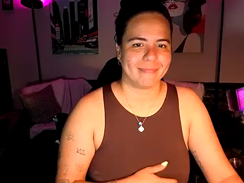 HannaJonns online show from April 2026 05:14:01 AM