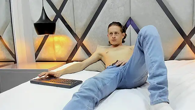 Anthonny Vegas online show from March 2026 03:21:02 AM