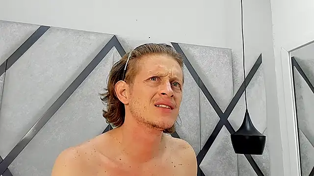 Anthonny Vegas online show from April 2026 03:18:01 AM