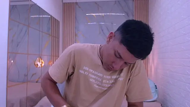 DominantBoy4 online show from March 2026 12:15:01 AM