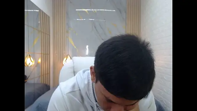 DominantBoy4 online show from April 2026 03:21:01 AM