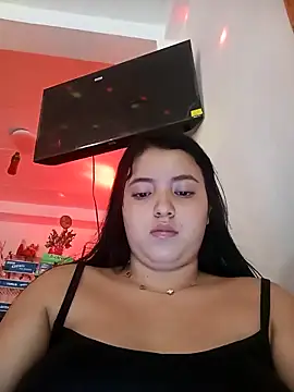 violetascottt online show from April 2026 10:15:01 PM