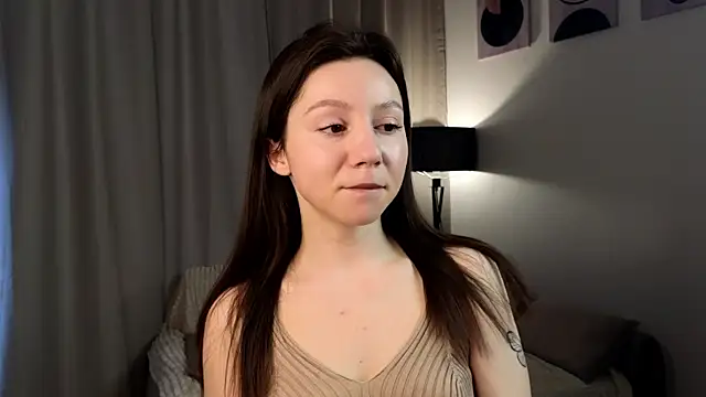 nikatiny online show from April 2026 12:10:01 PM