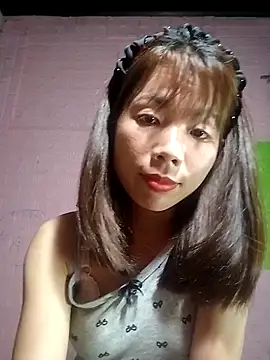 AmyLinee01 online show from March 2026 05:07:02 PM