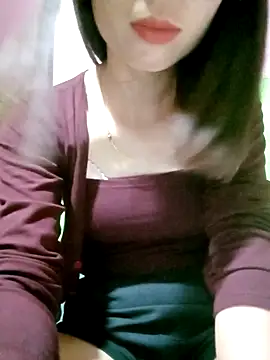 AmyLinee01 online show from April 2026 06:19:01 AM