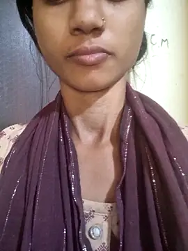 Curvy Amyra online show from April 2026 04:12:01 AM