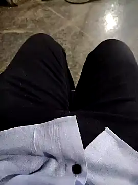 roselover2222 online show from March 2026 03:34:01 PM