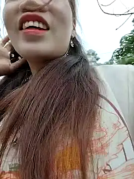 Ruby Lucy online show from March 2026 12:05:01 AM