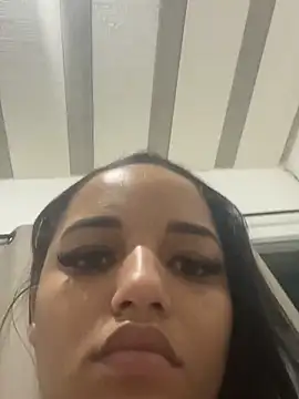 Maryhotangel online show from May 2026 08:33:02 AM