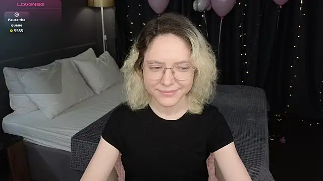 HottoKori online show from March 2026 05:41:02 AM