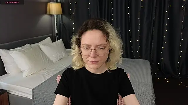 HottoKori online show from April 2026 07:45:01 AM