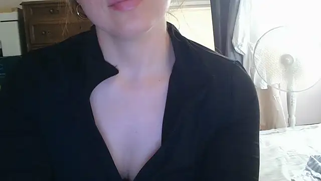 Snapshot of mery_lou20252 chatting on June 2026 11:13:02 AM mery lou20252 online show from June 2026 11:13:02 AM